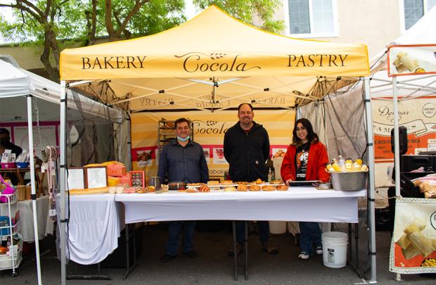 Happy vendors at Cocola bakery
