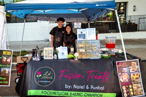 Lá Jawab Treats