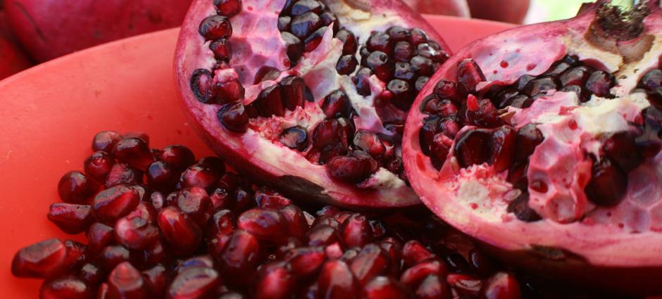 Pomegranates (2)