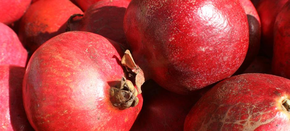 Pomegranates (3)