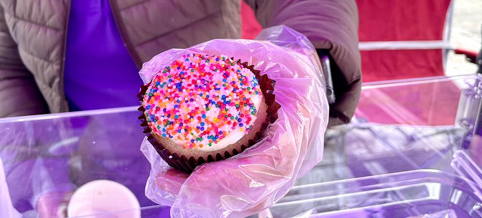 Angelicakes Cupcake Japantown Farmers' Market
